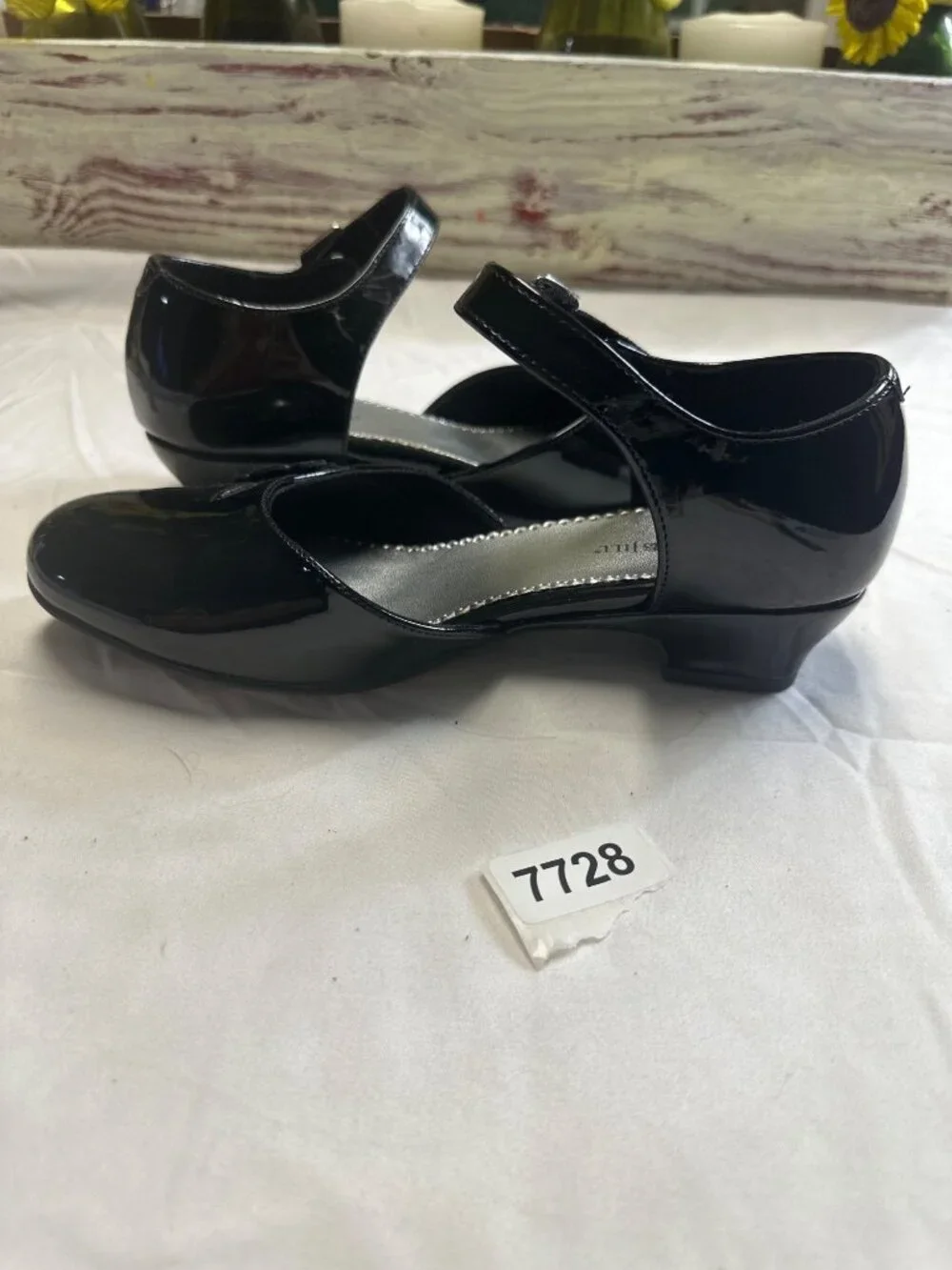 christie & jill 4m girls heaven nwot mary jane black dress shoes velcro strap l